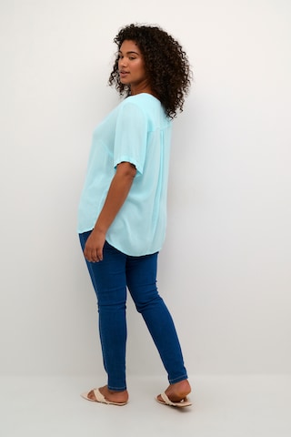 KAFFE CURVE - Camiseta 'Ami' en azul