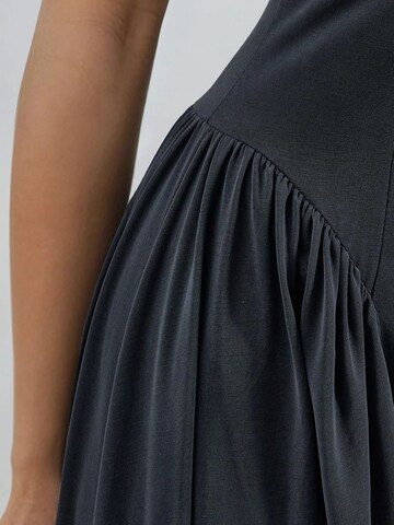 Robe d’été Busem en gris