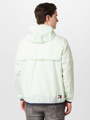 Tommy Jeans Between-Season Jacket 'CHICAGO' in Green