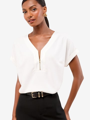 Lipsy Μπλουζάκι σε λευκό: μπροστά