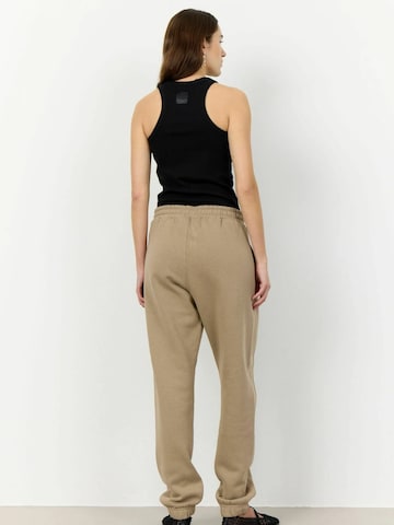 Levete Room Tapered Hose 'Nuka' in Beige