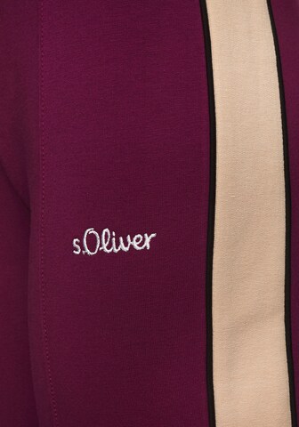 s.Oliver Rozkloszowany krój Spodnie w kolorze czerwony