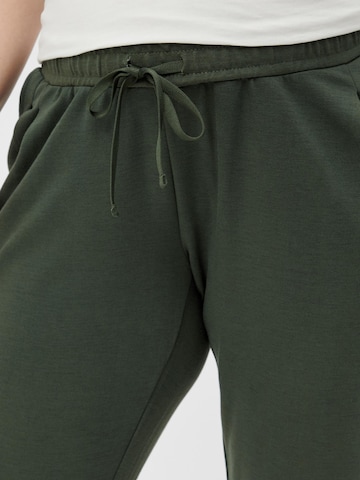 MAMALICIOUS Tapered Hose in Grün