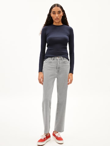 ARMEDANGELS Strickpullover ' ALAANIA RN ' in Blau