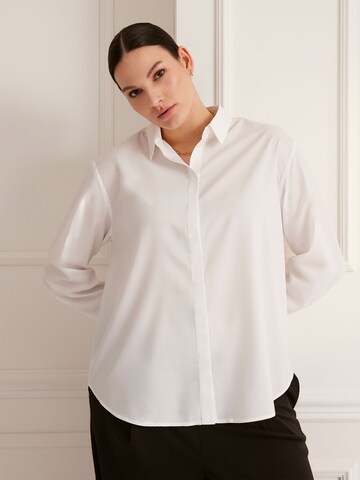 Guido Maria Kretschmer Curvy - Blusa 'Lumi' en blanco: frente