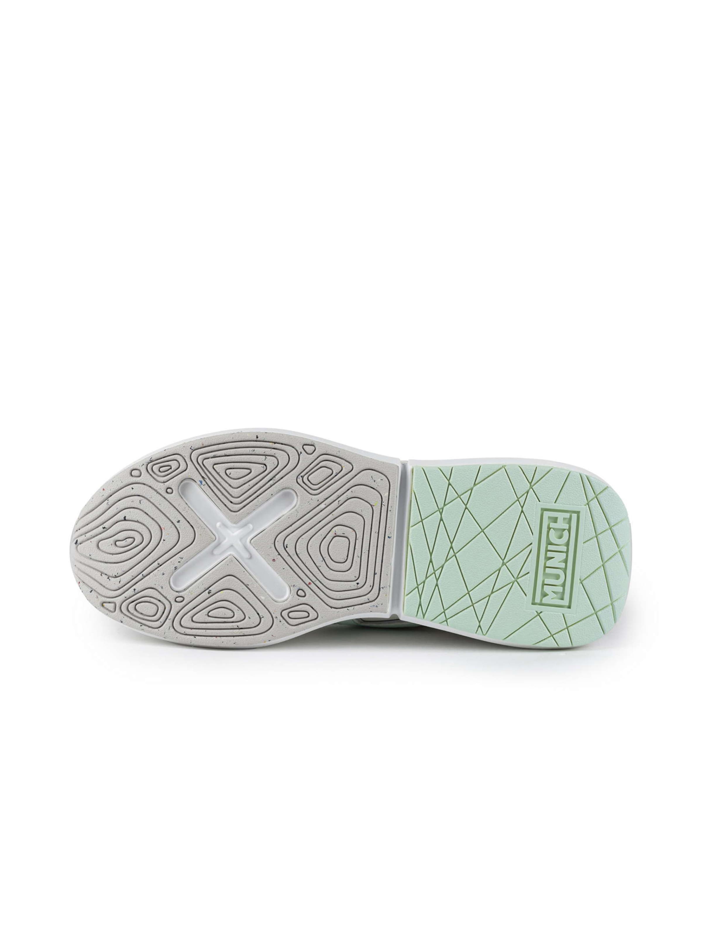 MUNICH Низкие кроссовки 'Versus' в Белый