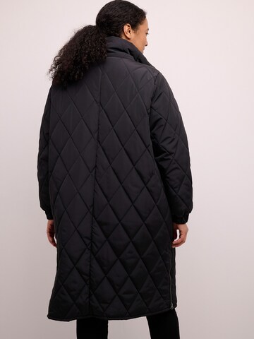 KAFFE CURVE Between-Seasons Coat 'Linda' in Black