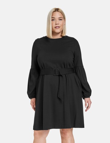 SAMOON Dress in Black: front