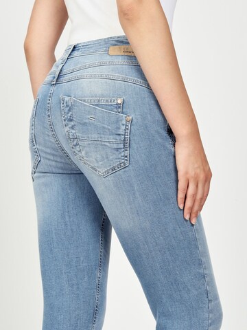 Gang Loose fit Jeans '94AMELIE CROPPED' in Blue