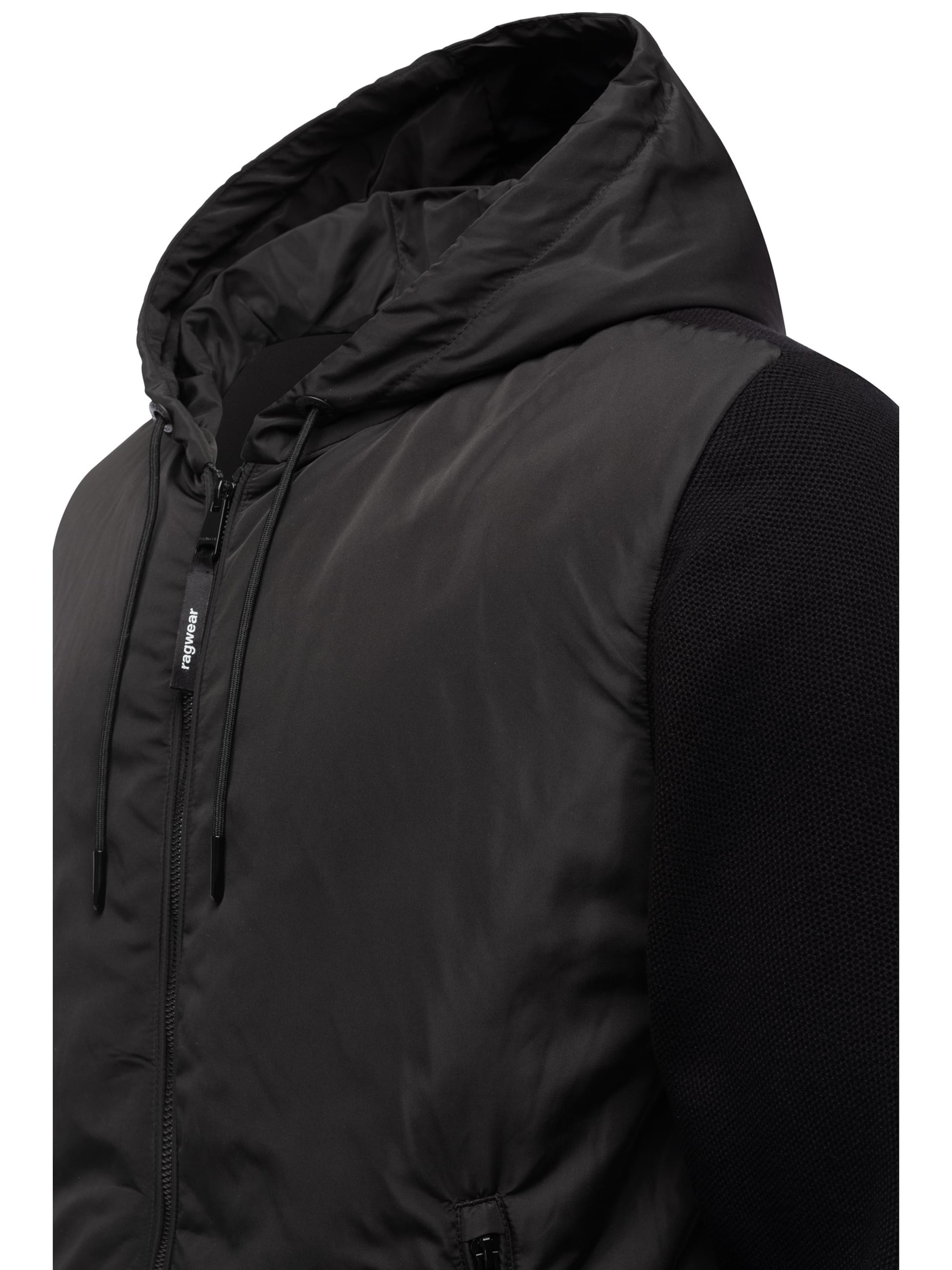 melns Ragwear Starpsezonu jaka 'Ronel'