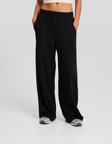 Wide leg Pantaloni de la Bershka pe negru: față