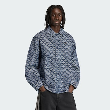 ADIDAS ORIGINALS - Ajuste regular Camisa en azul: frente