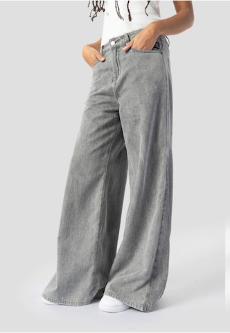 Wide Leg Jean 'Holli' Elias Rumelis en gris