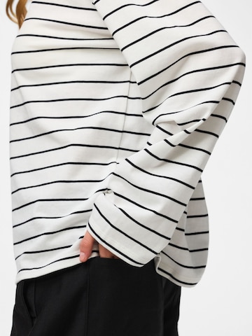 Maglietta 'PCSadie' di PIECES in bianco