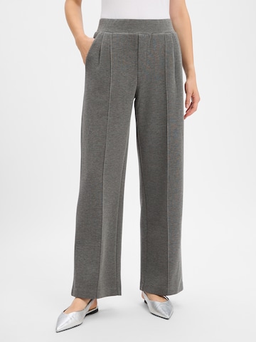 Loosefit Pantalon à pince Marie Lund en gris : devant