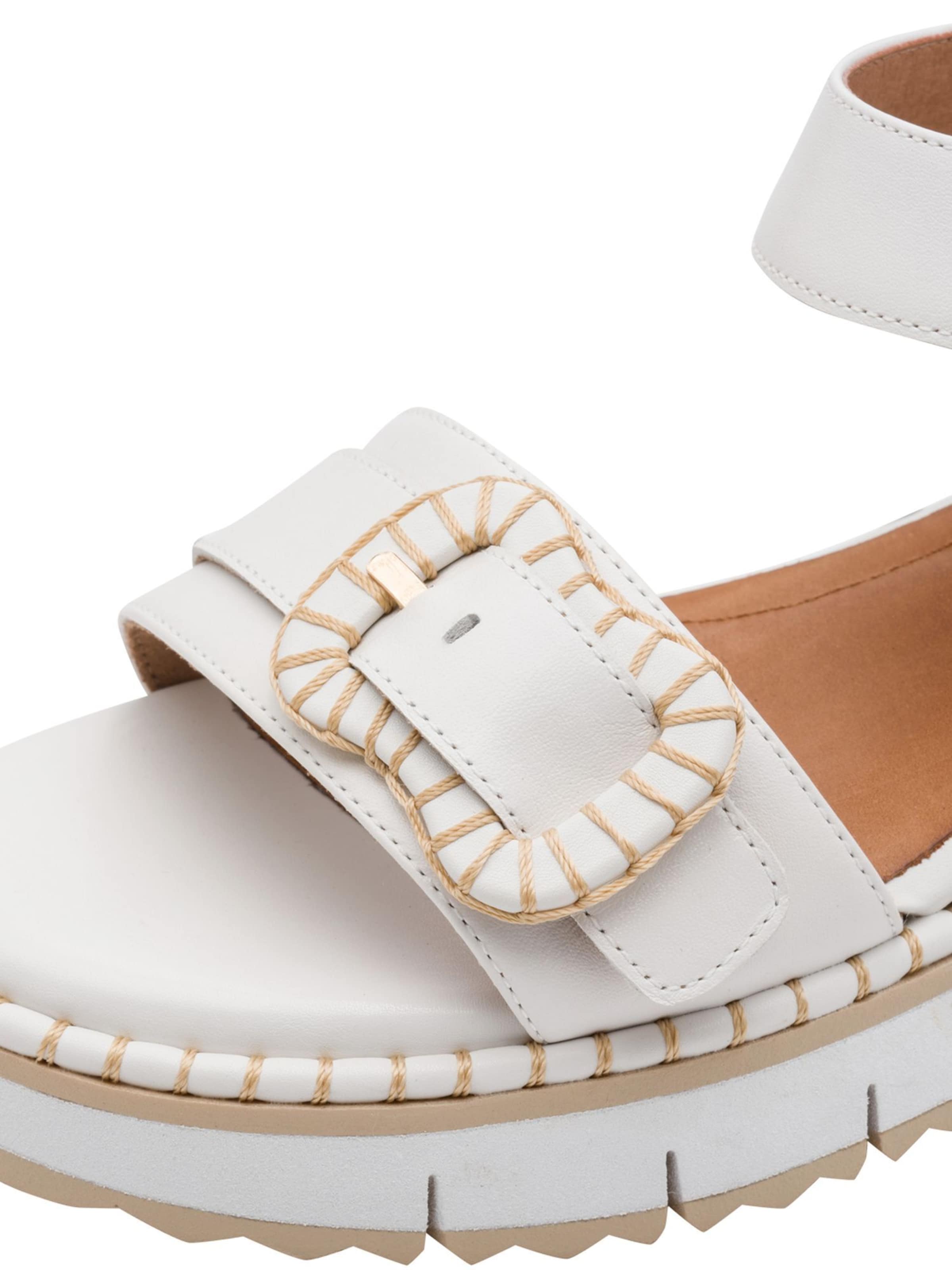 Sandales Tamaris en blanc