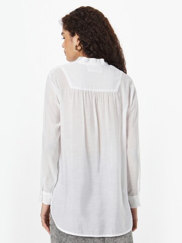 Sisley Bluse i hvid