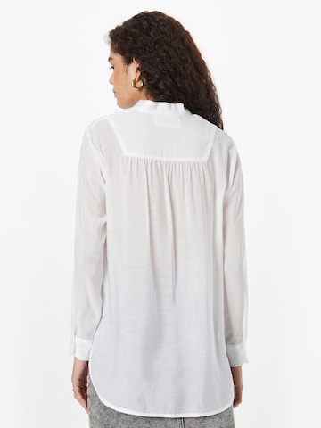 Camicia da donna di Sisley in bianco