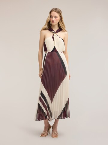 MOTIVI - Vestido en beige