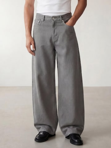 Wide leg Jeans 'The Victor Wide Leg Jeans' di ARMIE in grigio