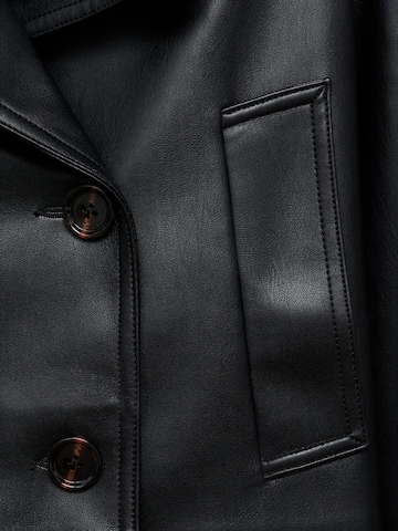 MANGO Between-season jacket 'Lipapu' in Black