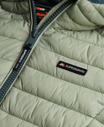 Veste mi-saison Superdry en noir