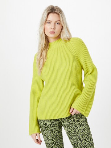 Kaffe Sweater in Green: front