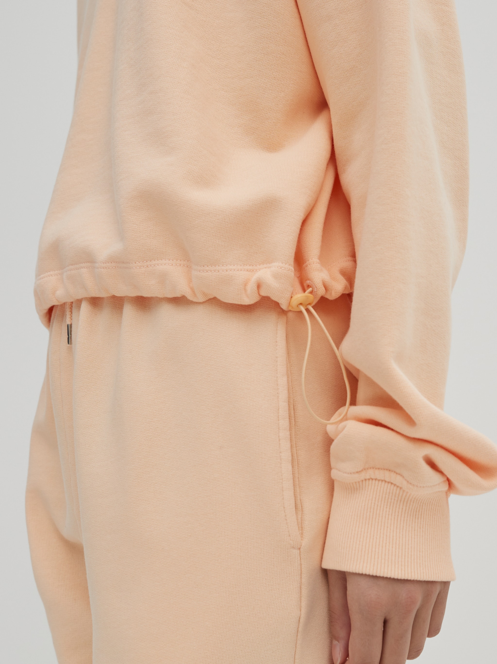 EDITED Produits Sweat-shirt 'Pearl' abricot