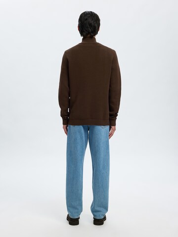 Pull-over 'SLHDANE' SELECTED en marron