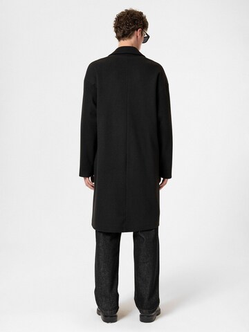 Antioch Between-seasons coat 'Ruben' in Black