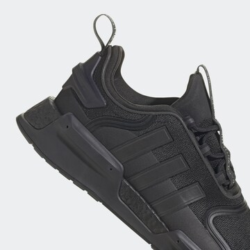 Sneaker bassa 'Nmd_V3' di ADIDAS ORIGINALS in nero