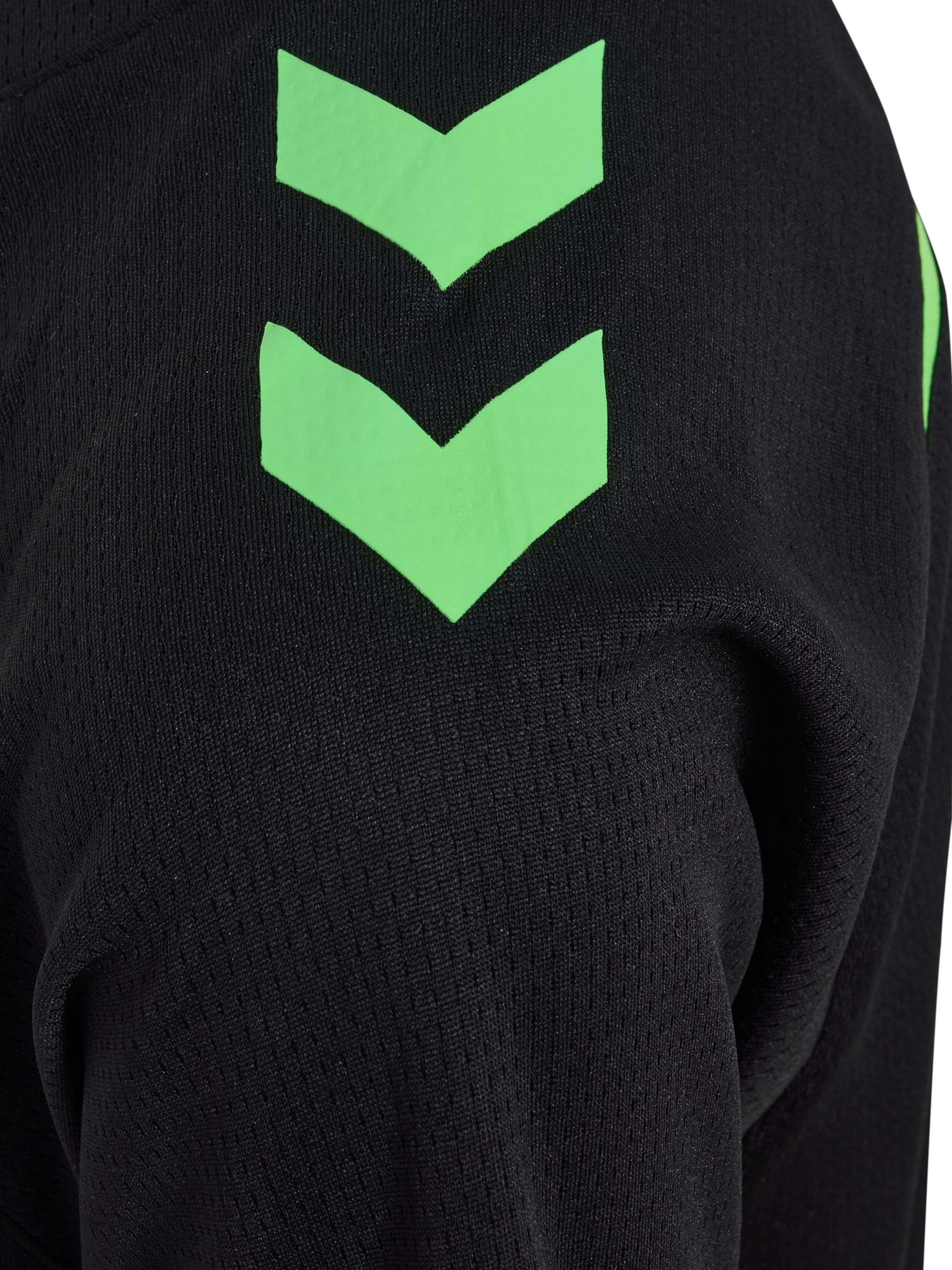 Hummel Funktionsshirt in Schwarz