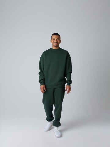 ABOUT YOU x Benny CristoSweater majica 'Dave' - zelena boja