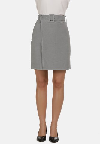 usha BLACK LABEL Skirt in Black: front