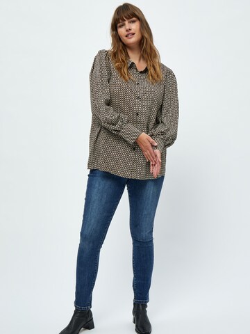 Camicia da donna 'Giada' di Peppercorn in nero