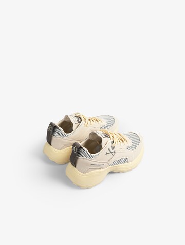 Sneaker bassa 'Sofi' di Scalpers in beige