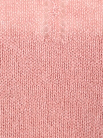 Pullover di COMMA in rosa