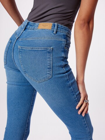 VERO MODA Skinny Jeans 'June' in Blau