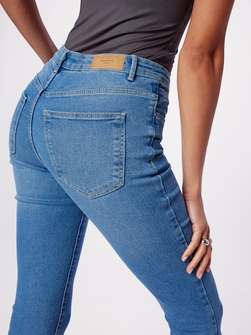 VERO MODA Skinny Jeans 'June' in Blauw