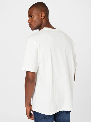 T-Shirt NU-IN en blanc