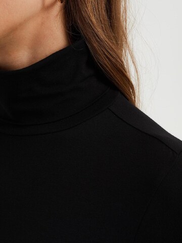 WE Fashion Pullover in Schwarz