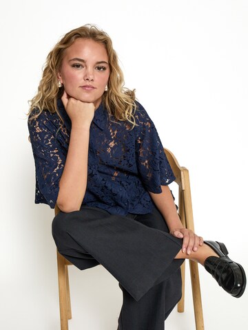 Peppercorn - Camiseta 'Lola' en azul