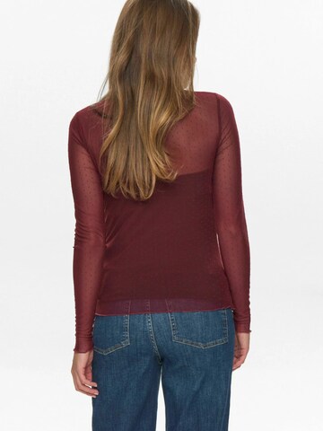 NÜMPH Shirts 'JINNIE' i rød