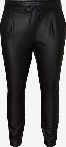 Effilé Pantalon Vero Moda Curve en noir : devant