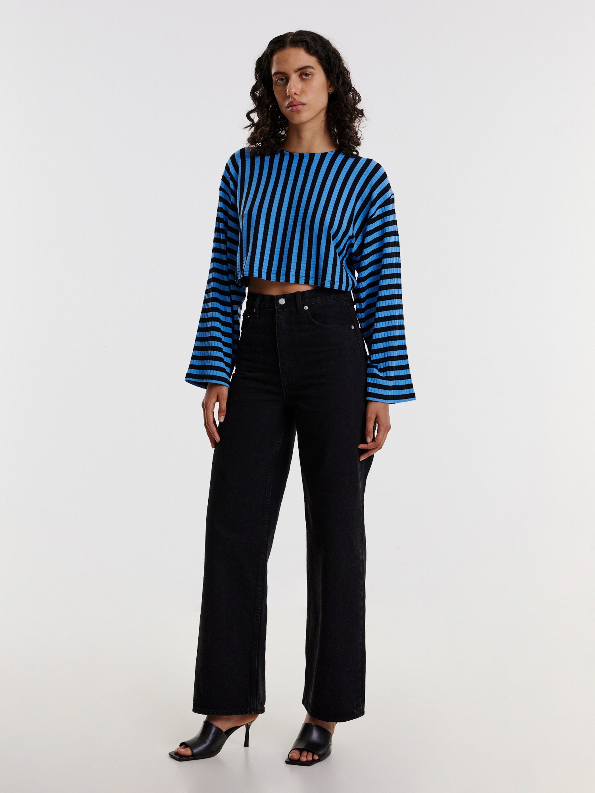 EDITED Produkte Shirt 'Imilia' blau