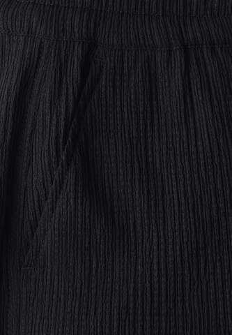 STREET ONE Loosefit Hose in Schwarz
