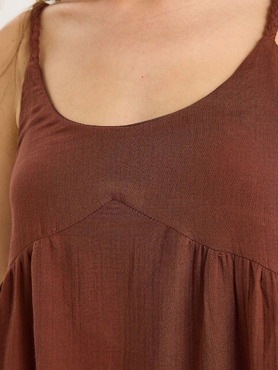 Bianco Lucci Robe en marron, Vue avec produit