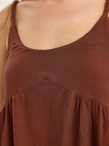 Abito estivo di Bianco Lucci in marrone