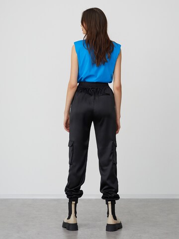 Effilé Pantalon 'Leni' LeGer by Lena Gercke en noir