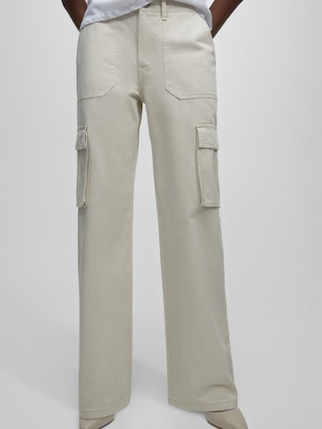 Pull&Bear Regular Карго панталон в сиво: отпред